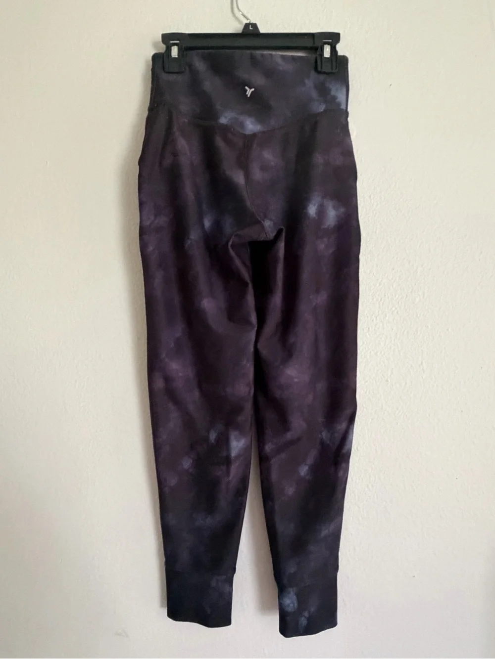 Old Navy Kids Tie-Dye High-Waist Jogger Leggings Go Dry- Black & Charcoal
